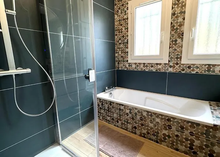 Holiday home O Refuge De Theo Et Vic' Saint-Martin-du-Vieux-Belleme