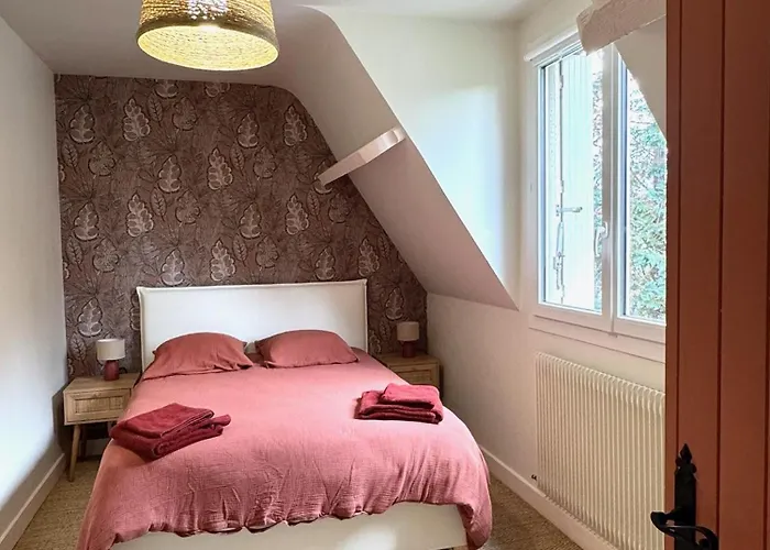 Holiday home O Refuge De Theo Et Vic' *